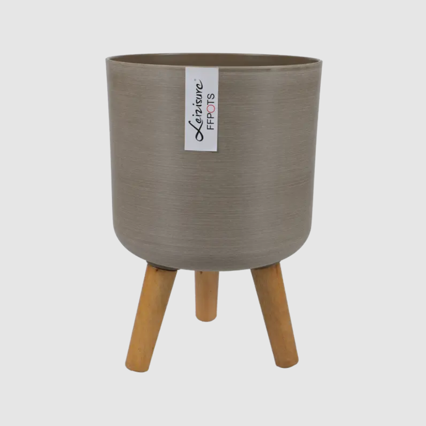 ¿Está su espacio preparado para la elegancia moderna de una maceta cepillada?